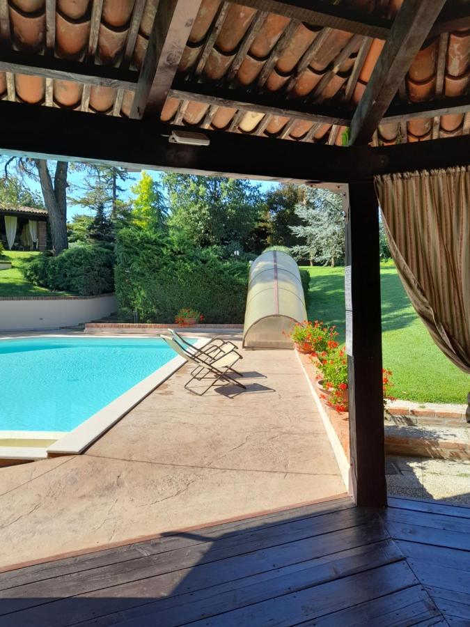 Tenuta Degli Angeli Rossi Asti Eksteriør billede