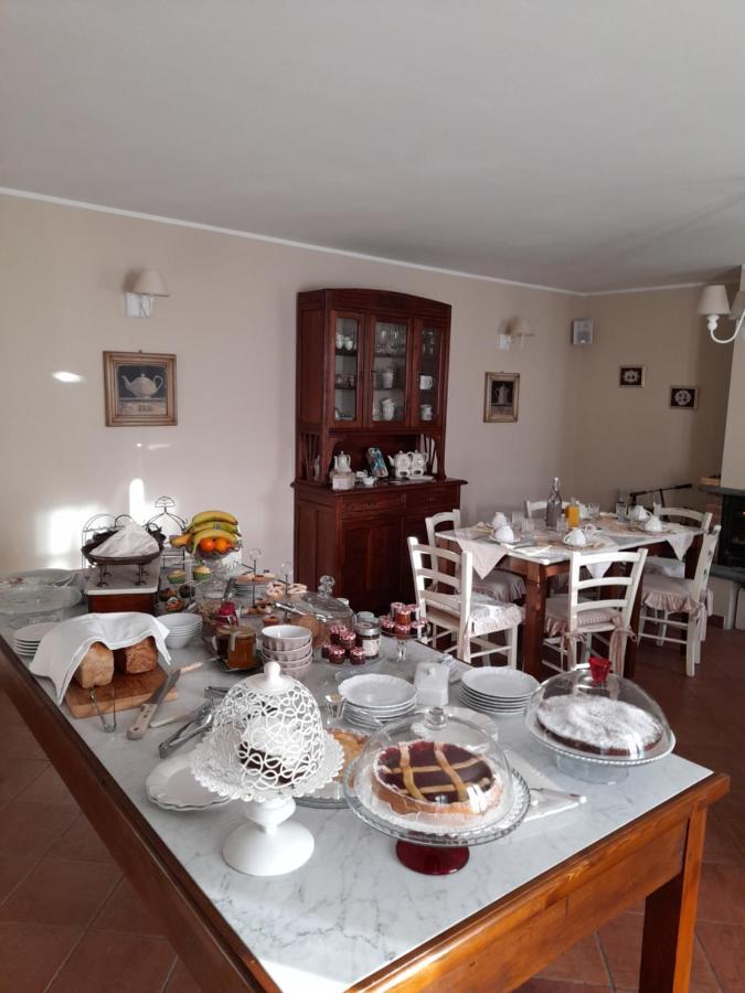 Tenuta Degli Angeli Rossi Asti Eksteriør billede
