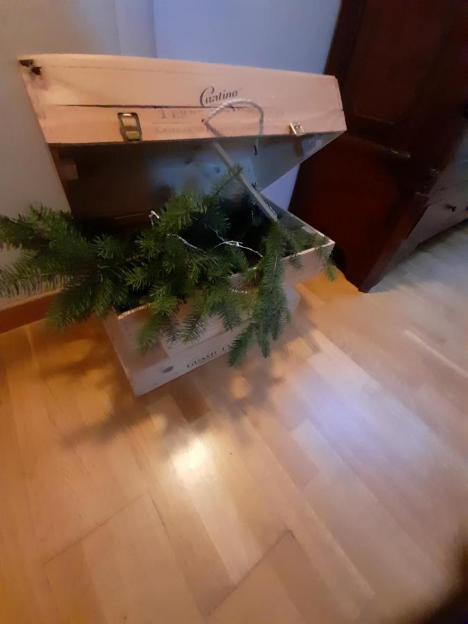 Tenuta Degli Angeli Rossi Asti Eksteriør billede
