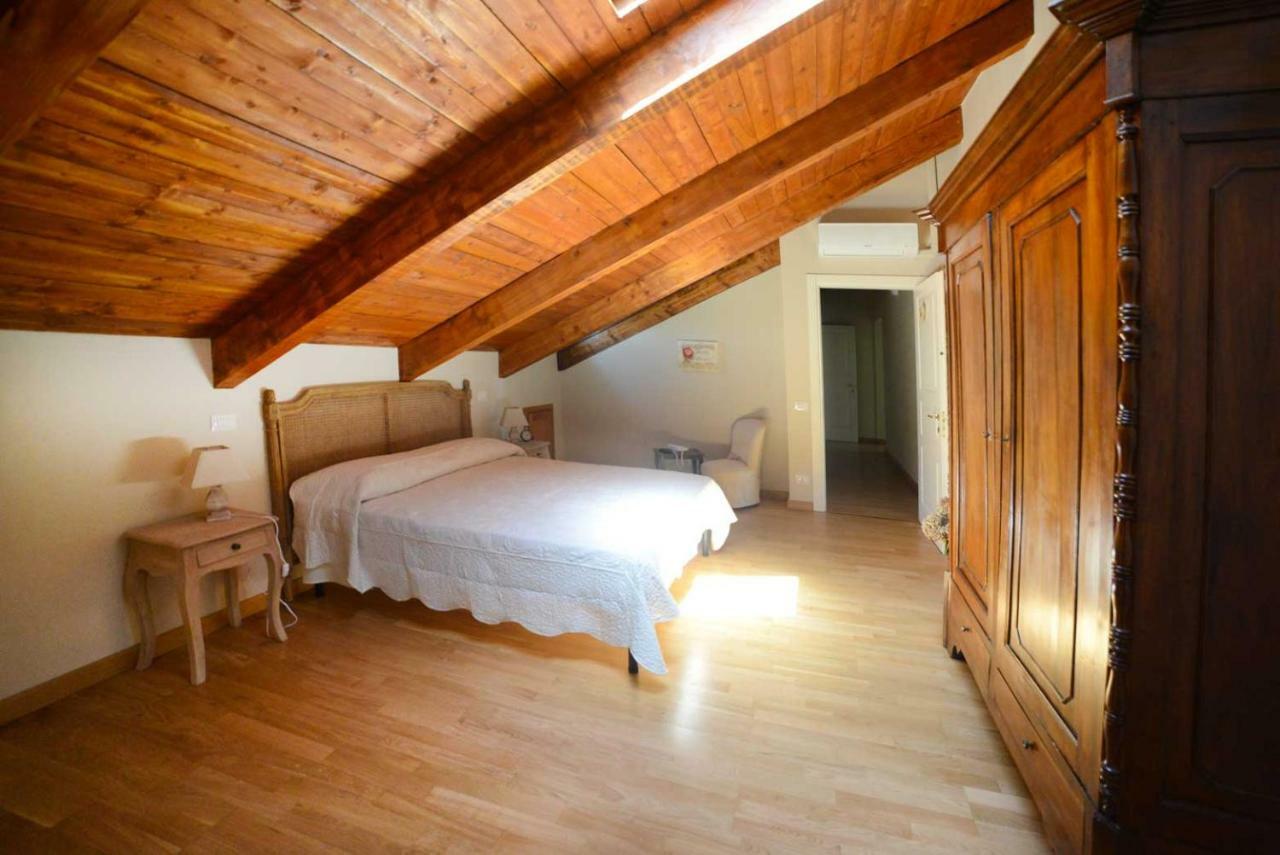 Tenuta Degli Angeli Rossi Asti Eksteriør billede